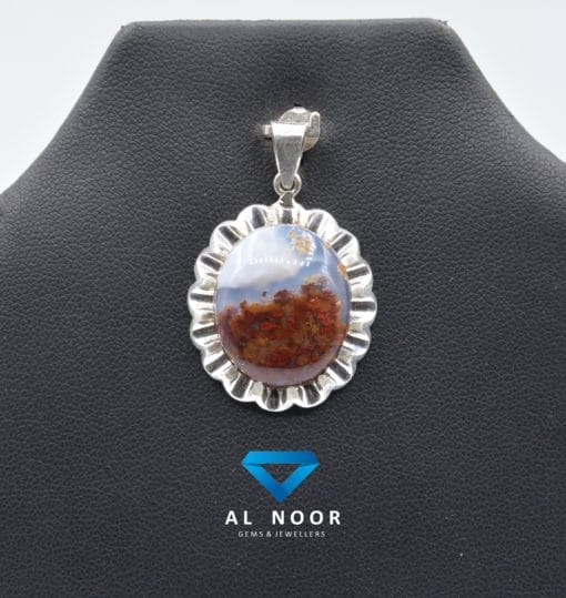 Silver Pendant With agate